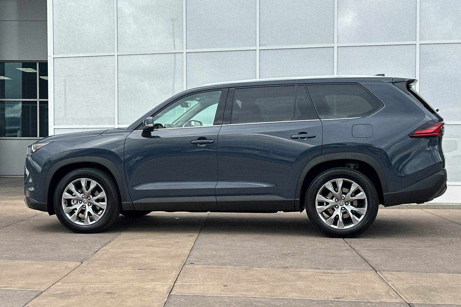 2025 Toyota Grand Highlander Hybrid Limited