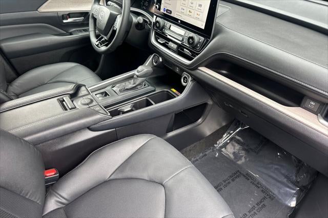 2025 Toyota Grand Highlander Hybrid Limited