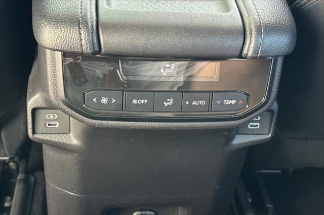 2025 Toyota Grand Highlander Hybrid XLE