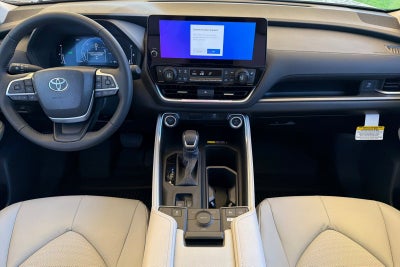2026 Toyota Grand Highlander Hybrid XLE