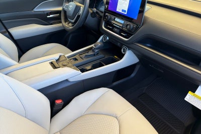 2026 Toyota Grand Highlander Hybrid XLE