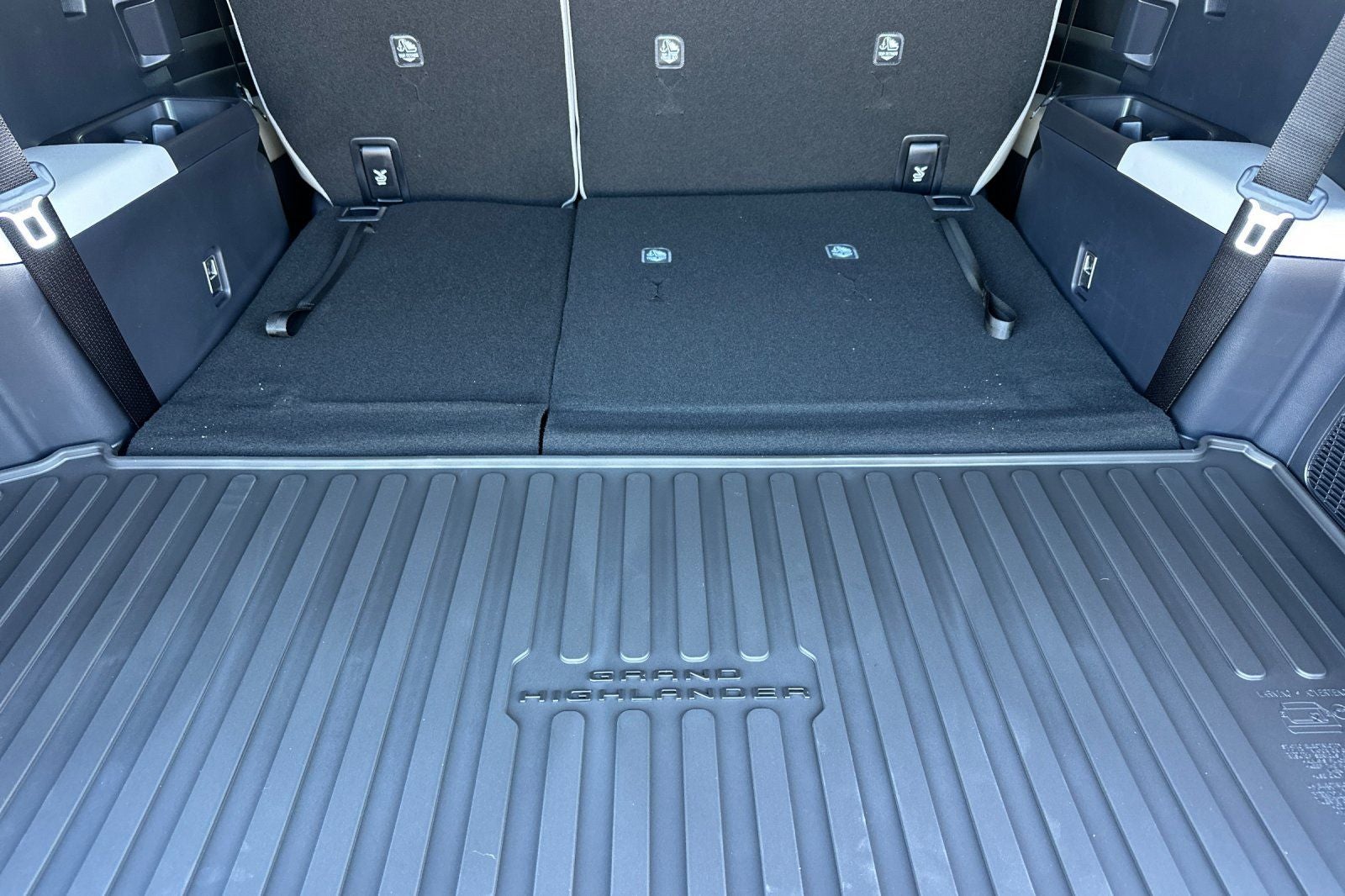 2026 Toyota Grand Highlander Hybrid XLE