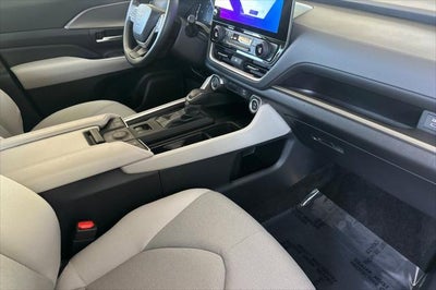 2025 Toyota Grand Highlander Hybrid LE