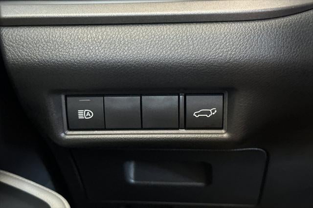 2025 Toyota Grand Highlander Hybrid LE