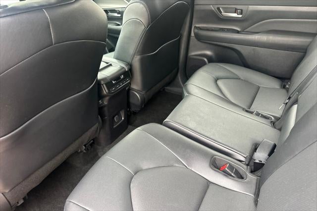 2026 Toyota Grand Highlander Hybrid XLE