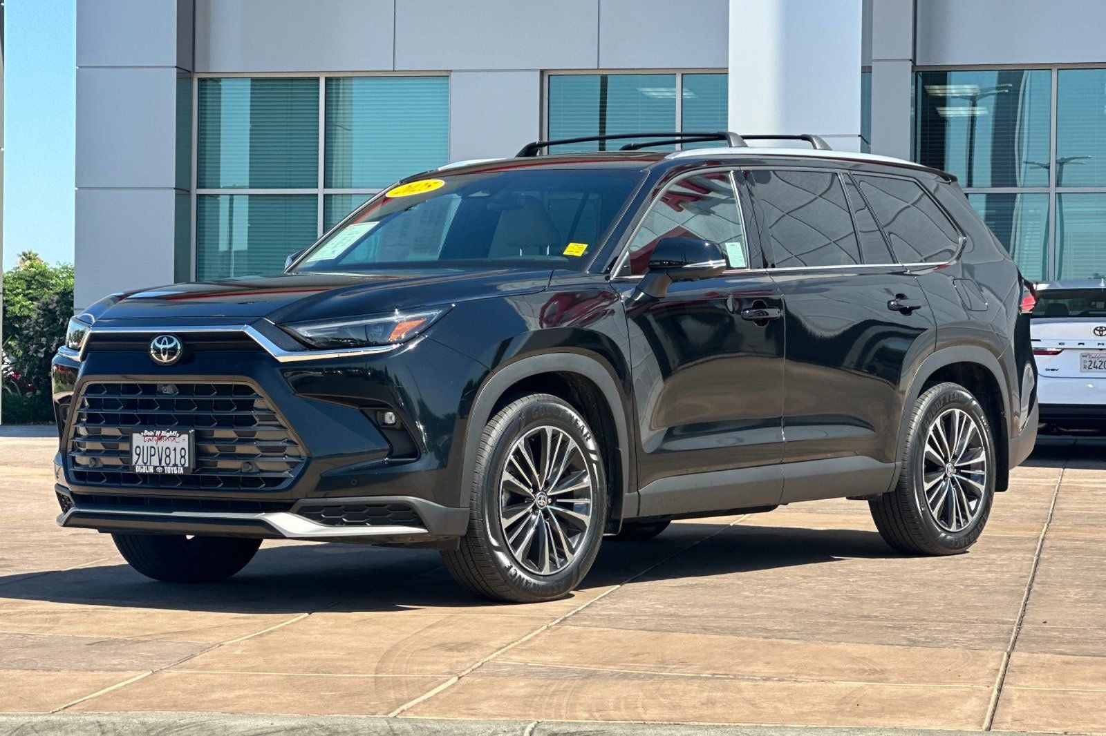 2025 Toyota Grand Highlander Hybrid MAX Platinum