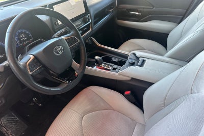 2025 Toyota Grand Highlander Hybrid MAX Platinum