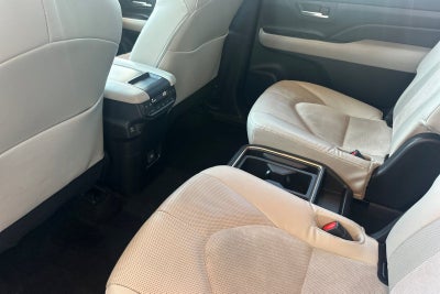 2025 Toyota Grand Highlander Hybrid MAX Platinum