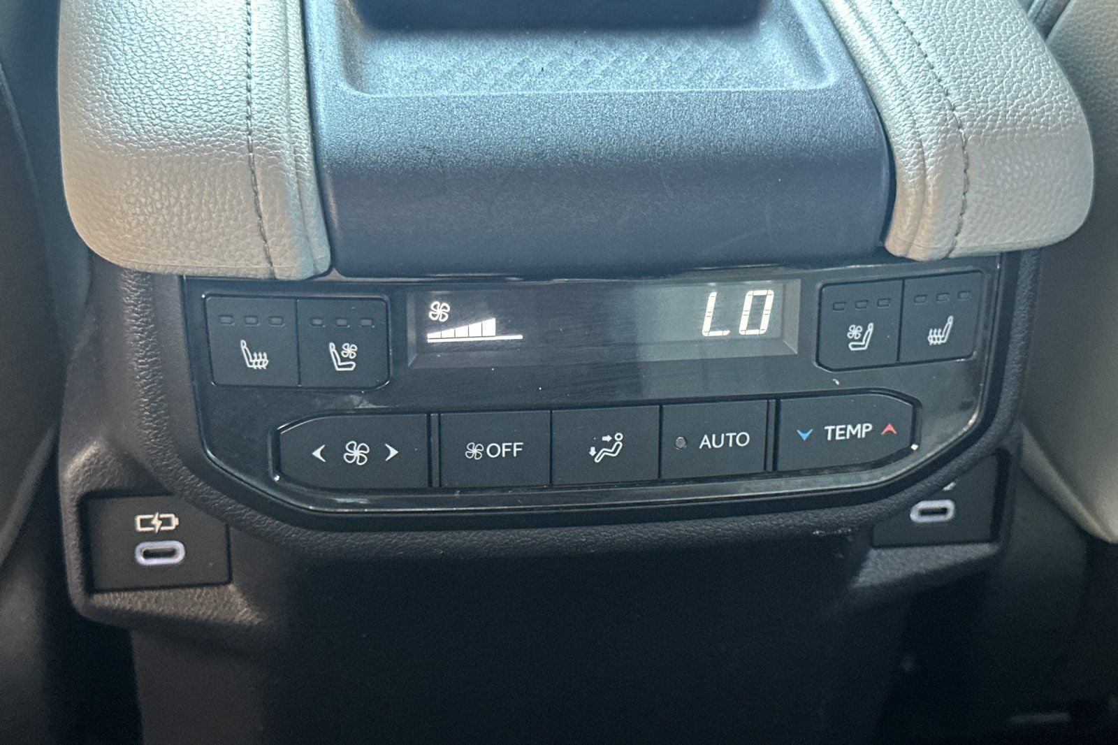2025 Toyota Grand Highlander Hybrid MAX Platinum