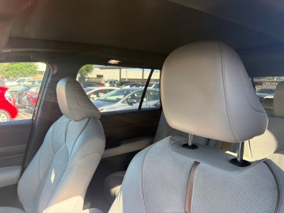 2025 Toyota Grand Highlander Hybrid MAX Platinum