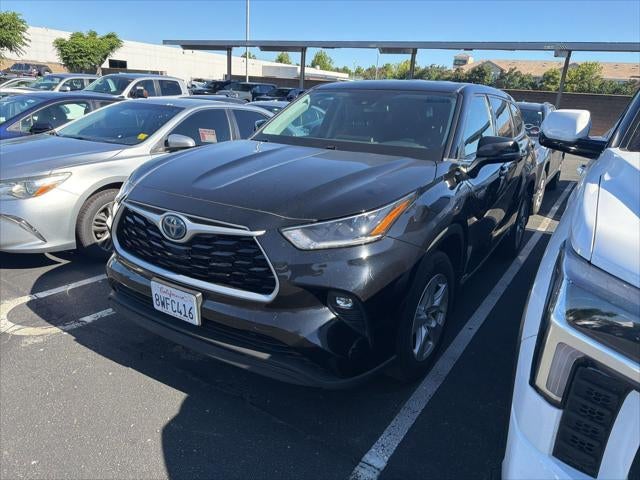 2021 Toyota Highlander Hybrid LE
