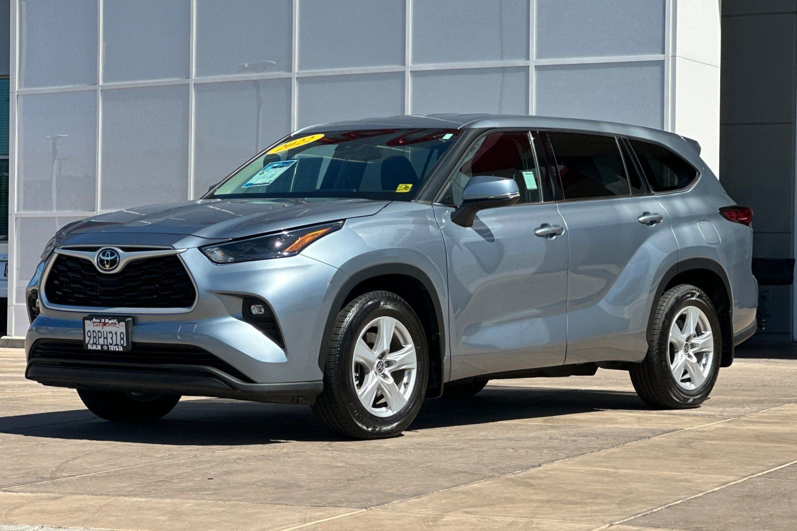 2022 Toyota Highlander LE
