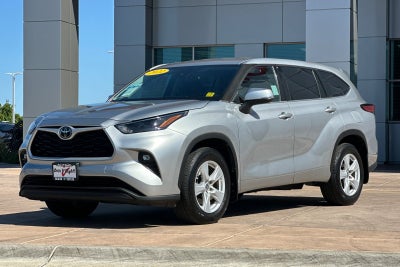 2022 Toyota Highlander LE