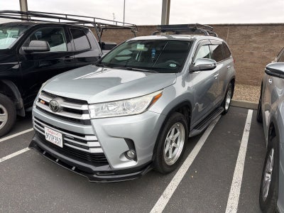 2018 Toyota Highlander LE