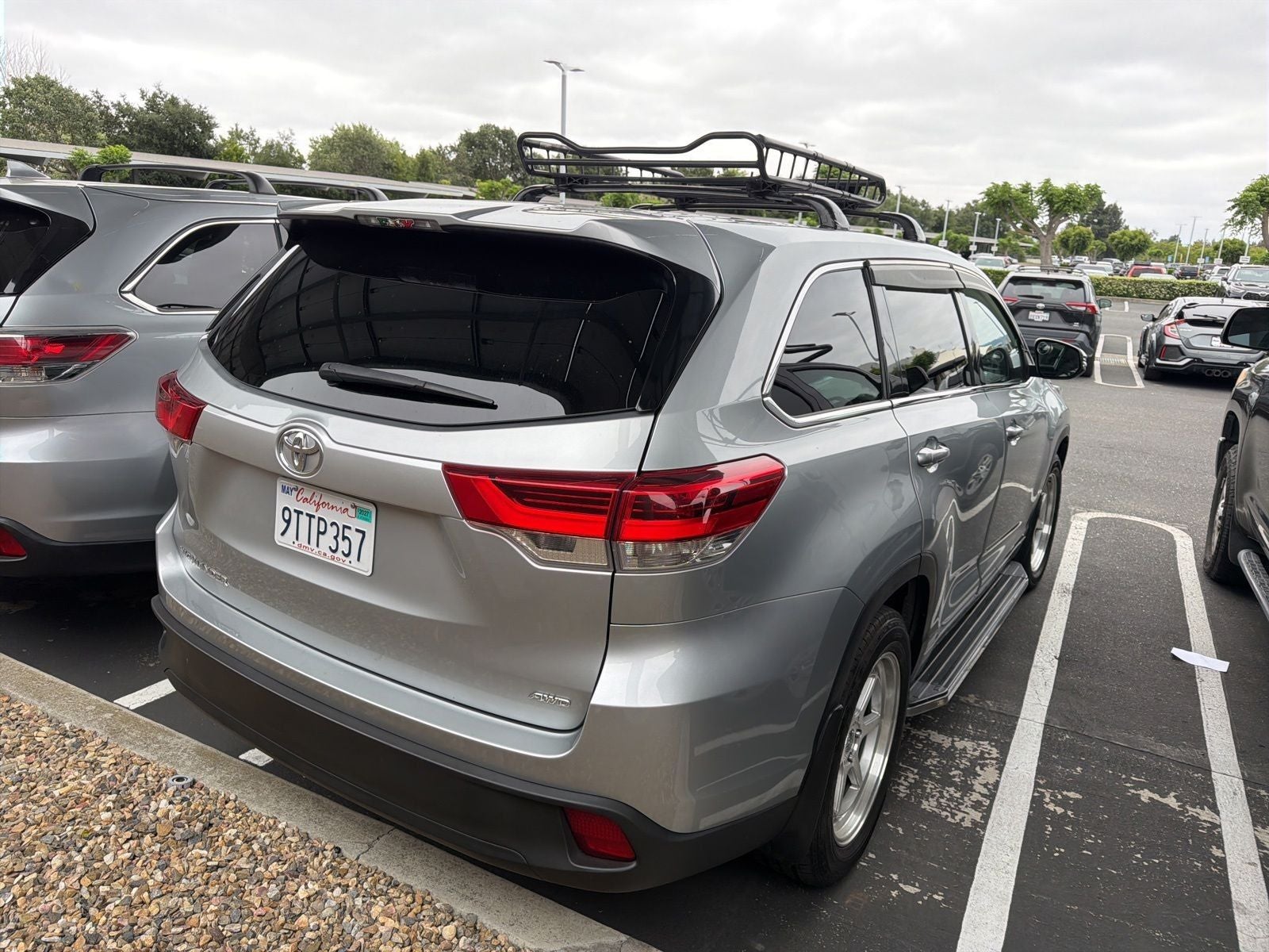 2018 Toyota Highlander LE