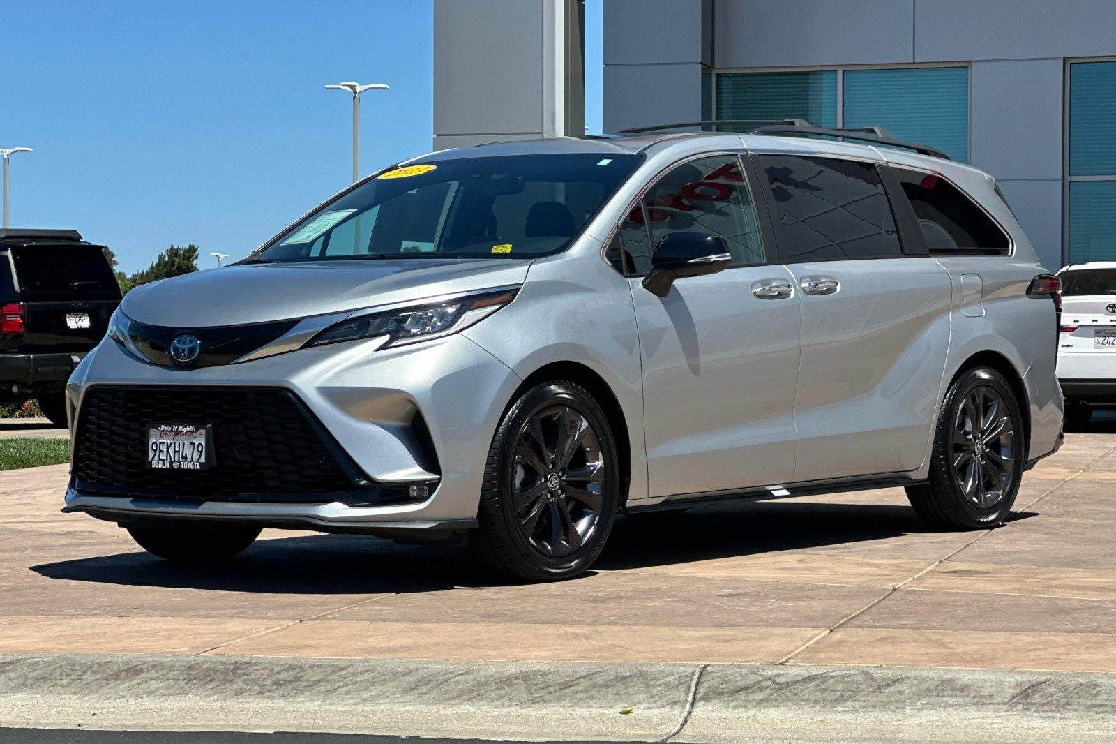 2023 Toyota Sienna XSE 7 Passenger