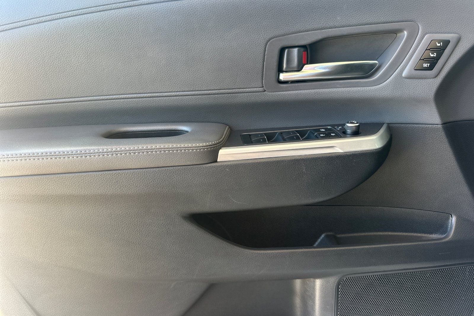 2023 Toyota Sienna XSE 7 Passenger