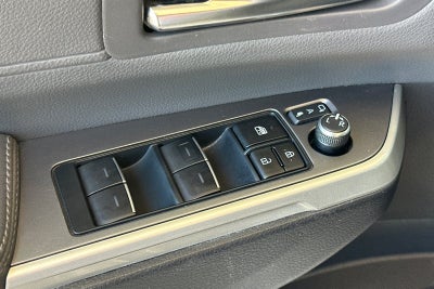 2023 Toyota Sienna XSE 7 Passenger