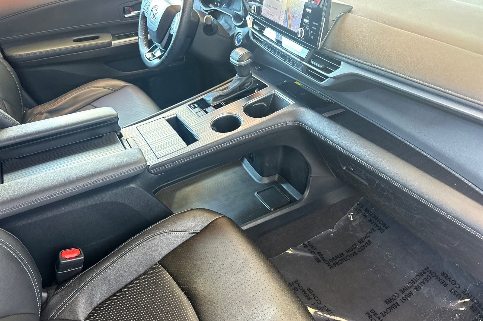 2023 Toyota Sienna XSE 7 Passenger
