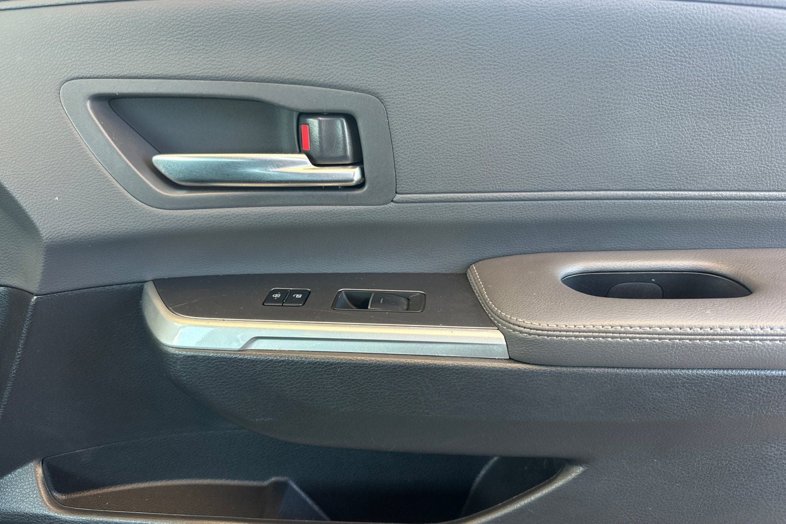 2023 Toyota Sienna XSE 7 Passenger