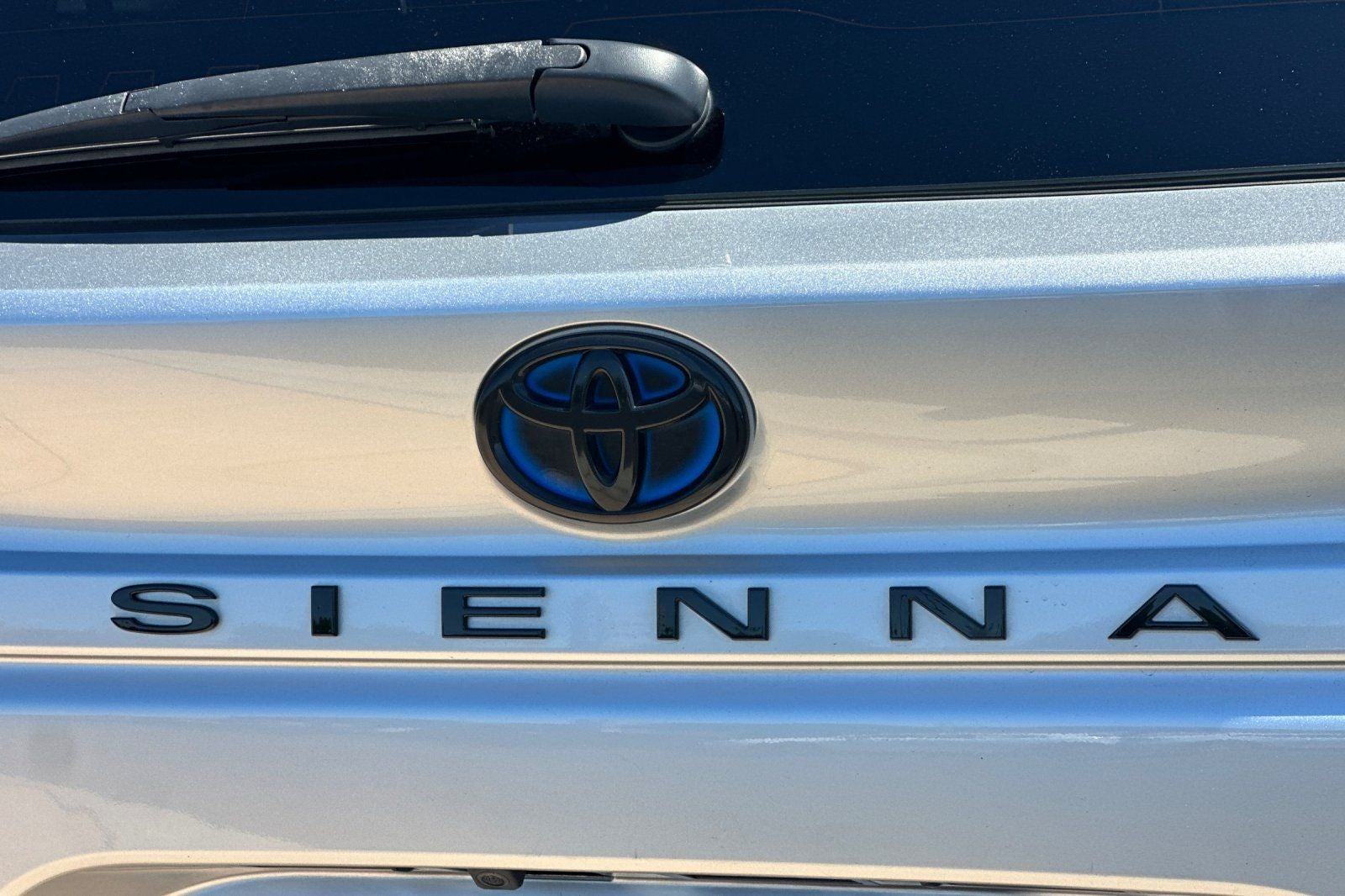 2023 Toyota Sienna XSE 7 Passenger