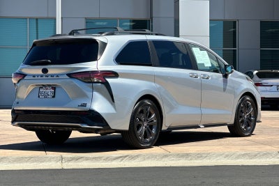 2023 Toyota Sienna XSE 7 Passenger