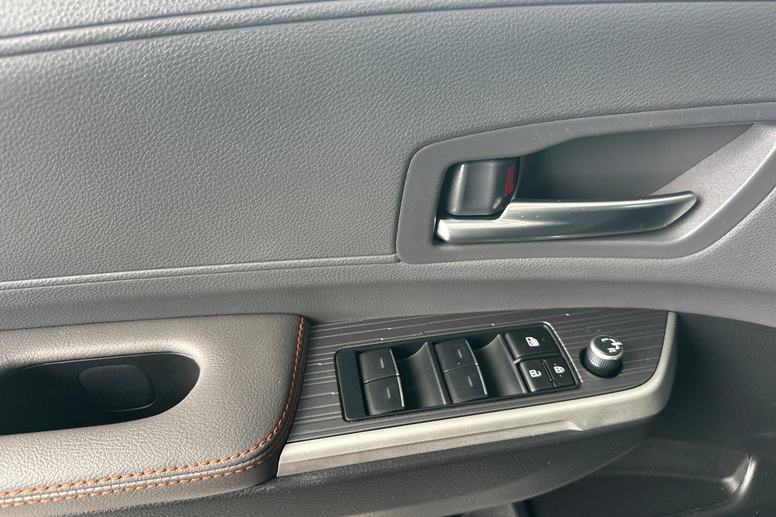 2024 Toyota Sienna XSE 7 Passenger