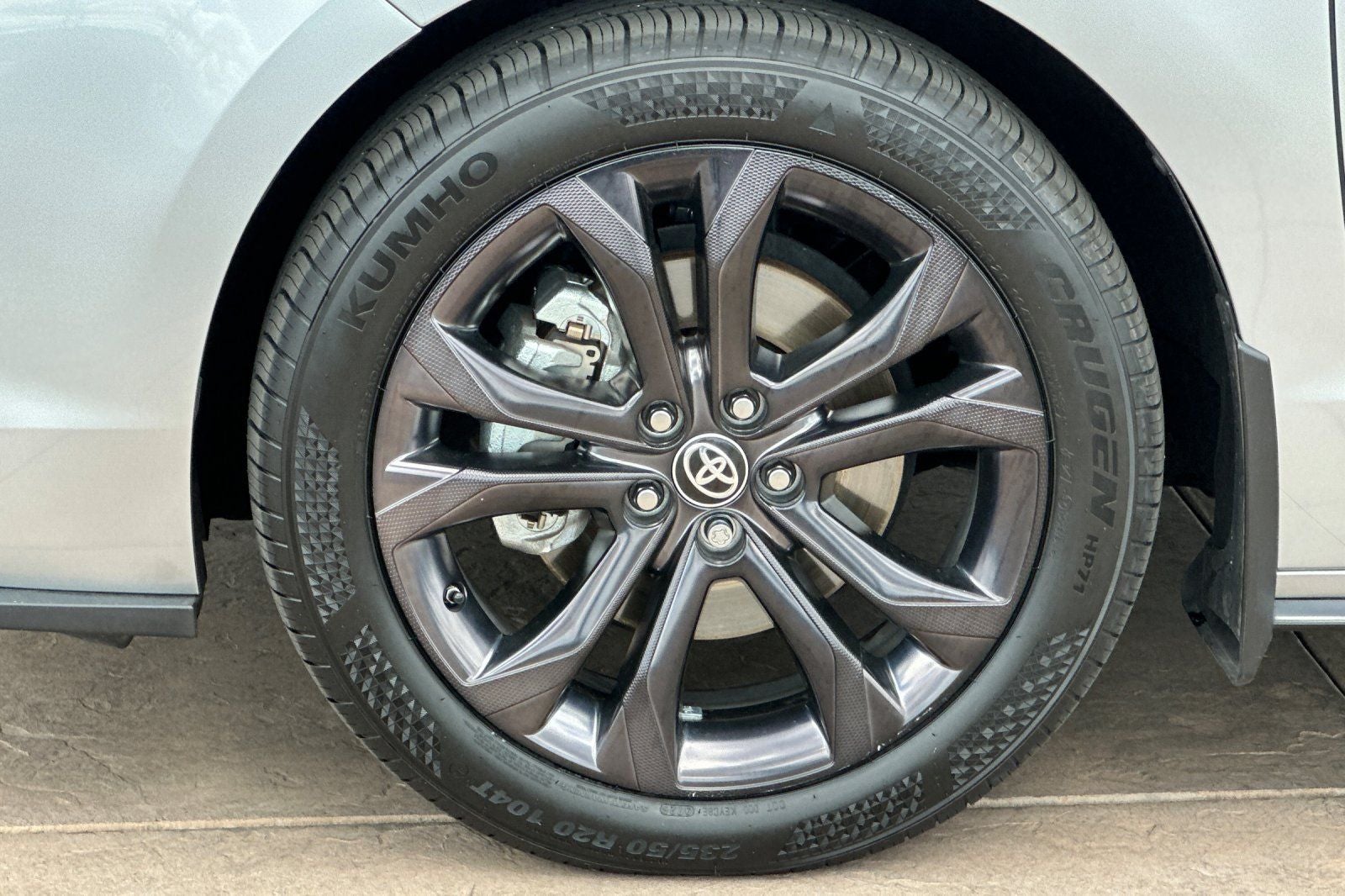 2024 Toyota Sienna XSE 7 Passenger