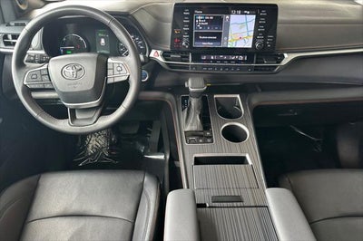 2024 Toyota Sienna XSE 7 Passenger