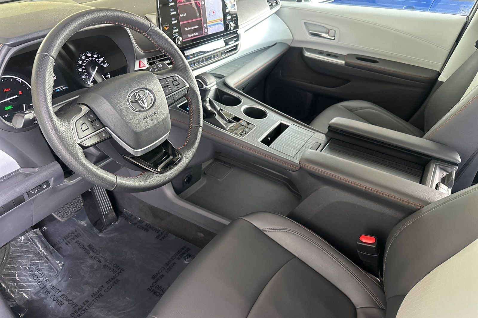 2022 Toyota Sienna XSE 7 Passenger