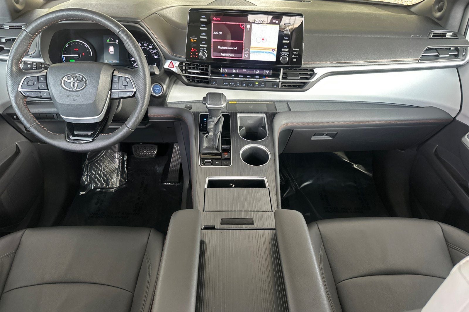 2022 Toyota Sienna XSE 7 Passenger