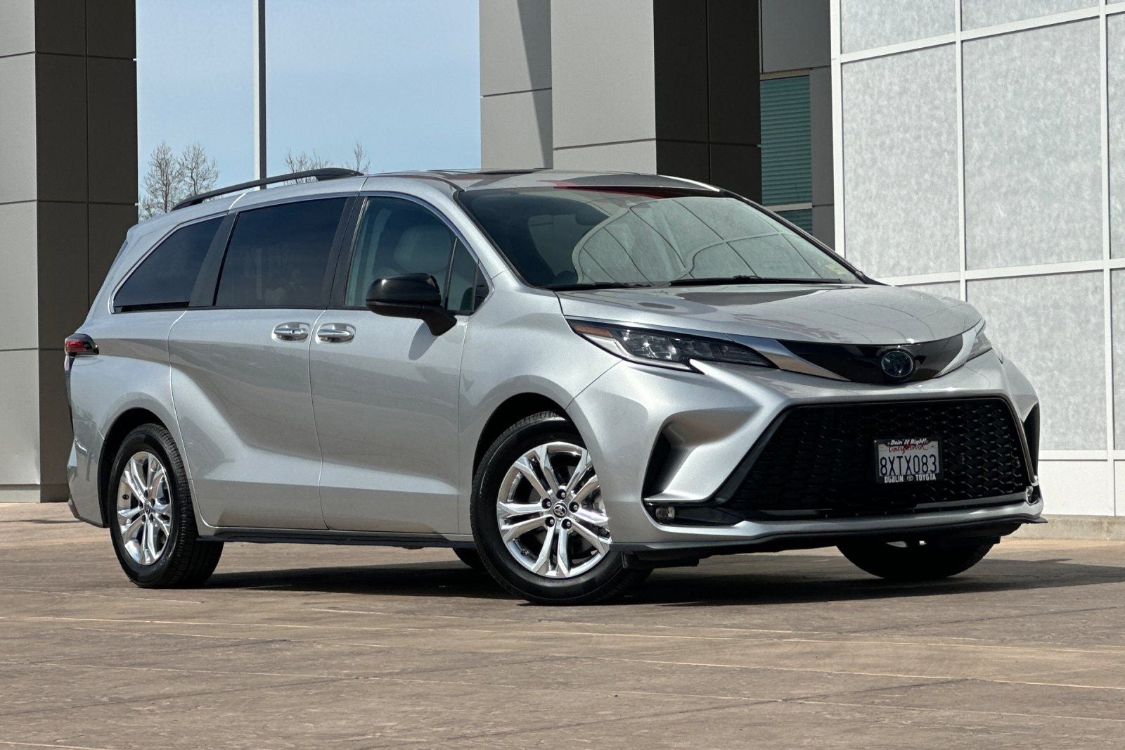 2022 Toyota Sienna XSE 7 Passenger