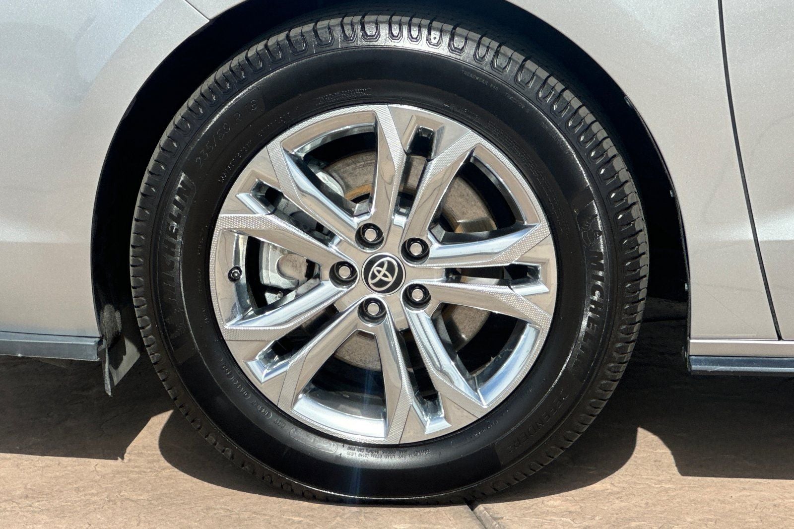 2022 Toyota Sienna XSE 7 Passenger