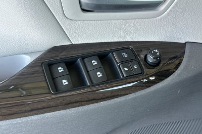 2017 Toyota Sienna XLE 7 Passenger