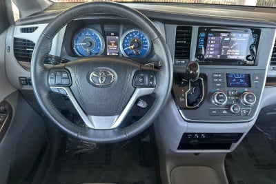 2017 Toyota Sienna XLE 7 Passenger