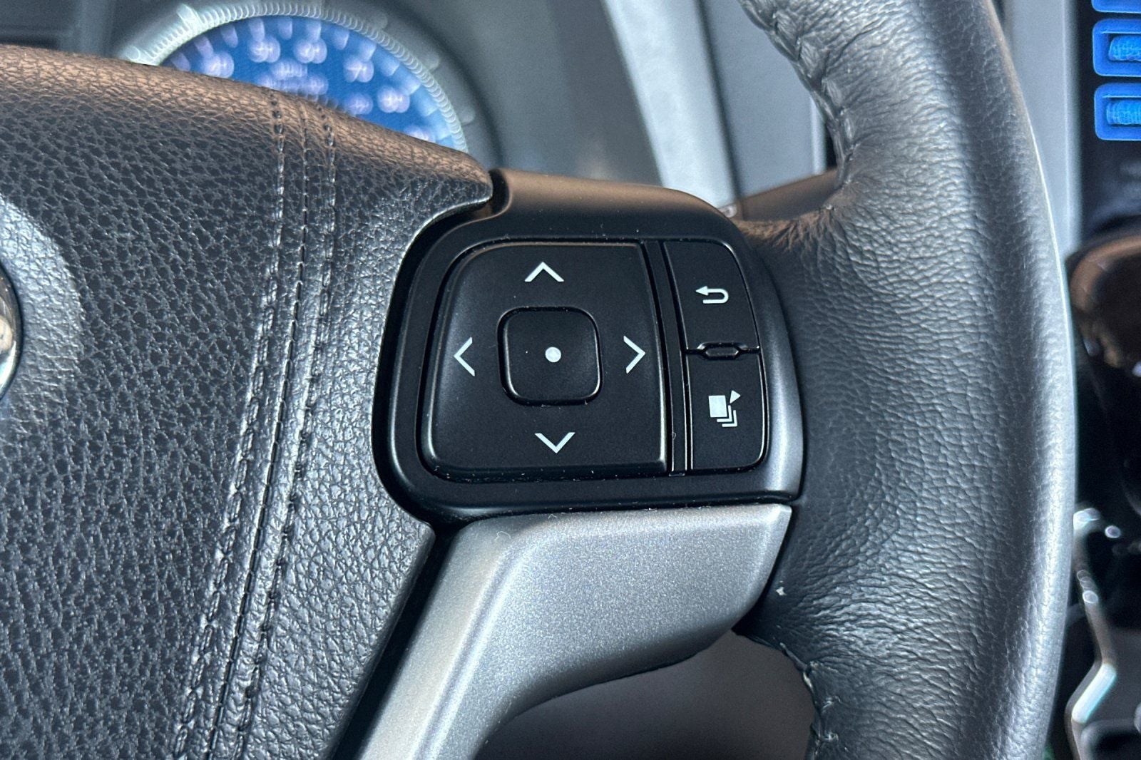 2017 Toyota Sienna XLE 7 Passenger