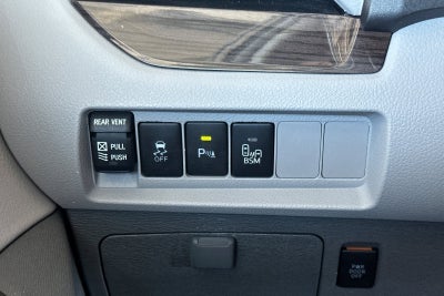 2017 Toyota Sienna XLE 7 Passenger