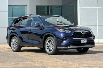 2026 Toyota Highlander Hybrid Platinum