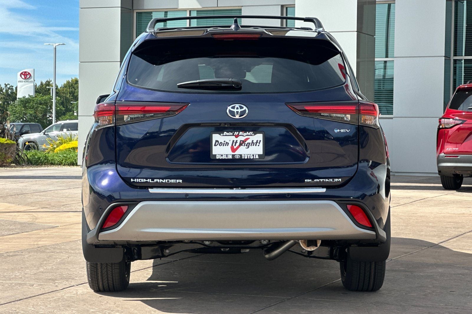 2026 Toyota Highlander Hybrid Platinum