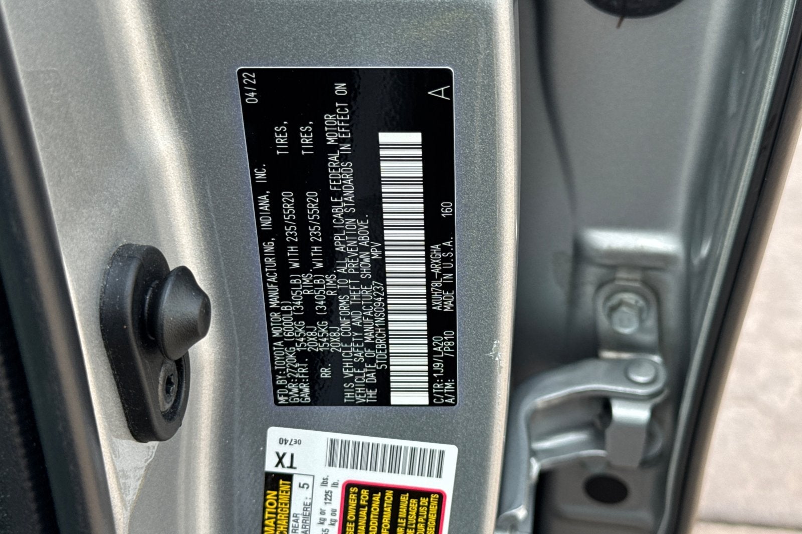 2022 Toyota Highlander Hybrid Platinum