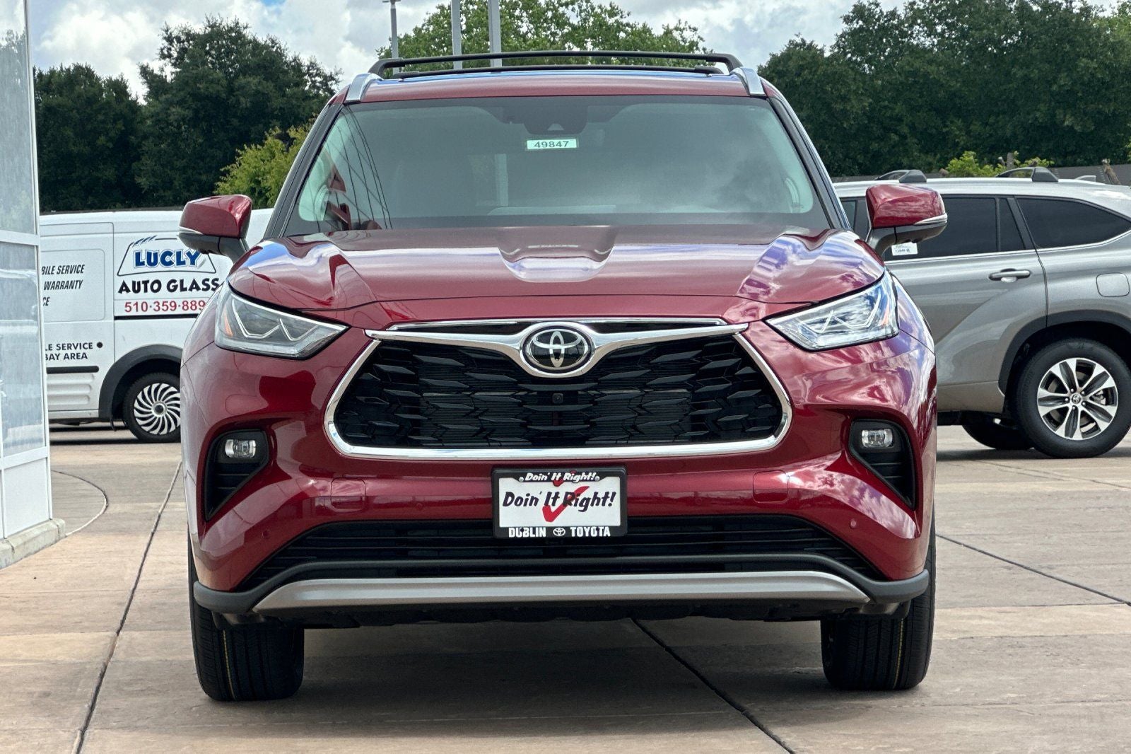 2026 Toyota Highlander Hybrid Platinum