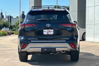 2026 Toyota Highlander Hybrid Platinum