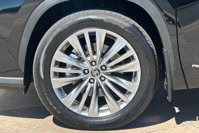 2026 Toyota Highlander Hybrid Platinum