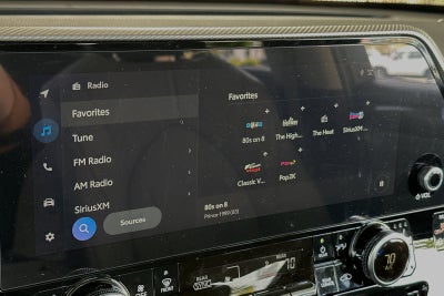 2024 Toyota Highlander Hybrid Platinum