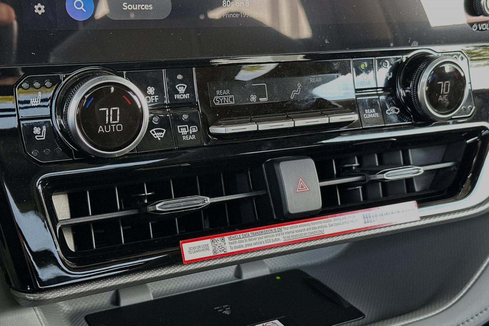 2024 Toyota Highlander Hybrid Platinum