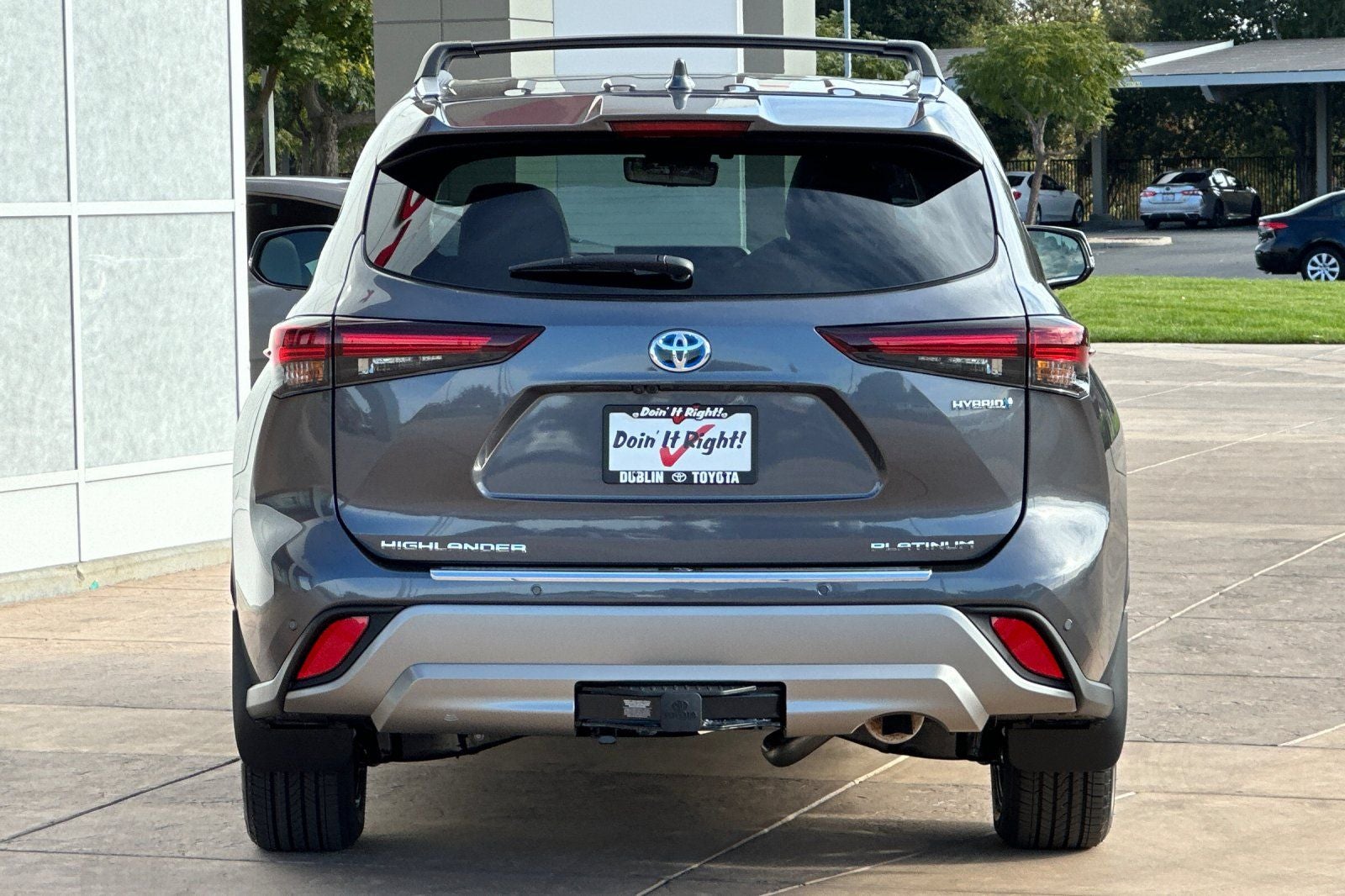 2024 Toyota Highlander Hybrid Platinum