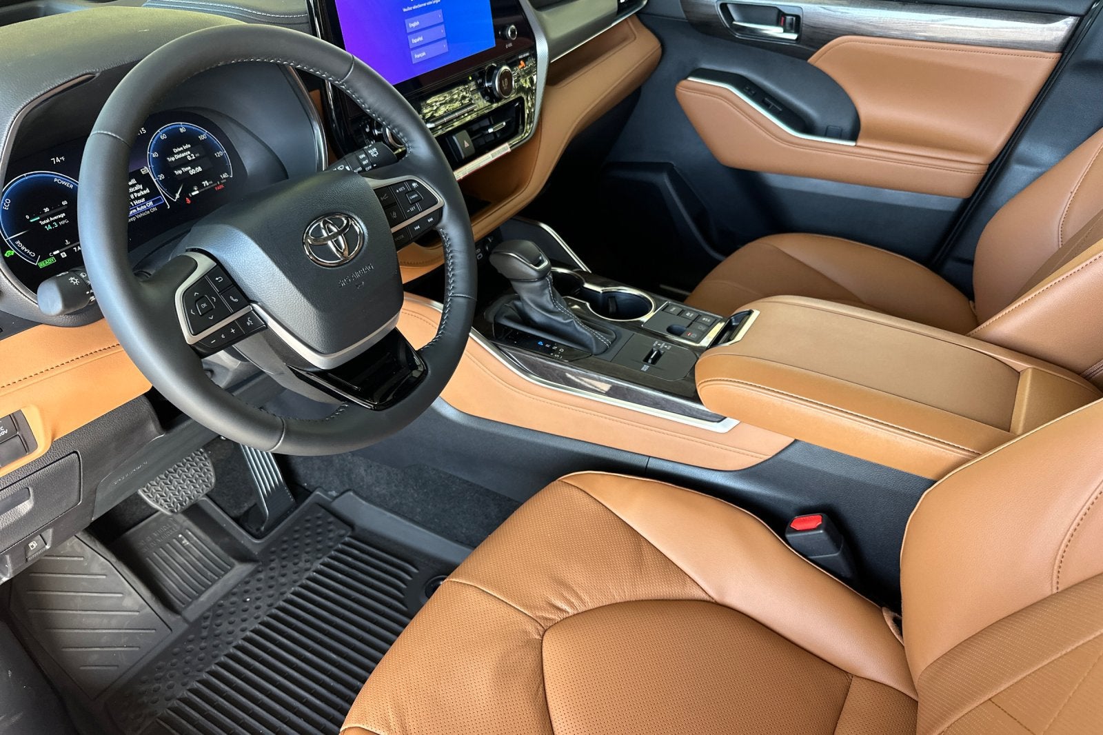 2026 Toyota Highlander Hybrid Platinum