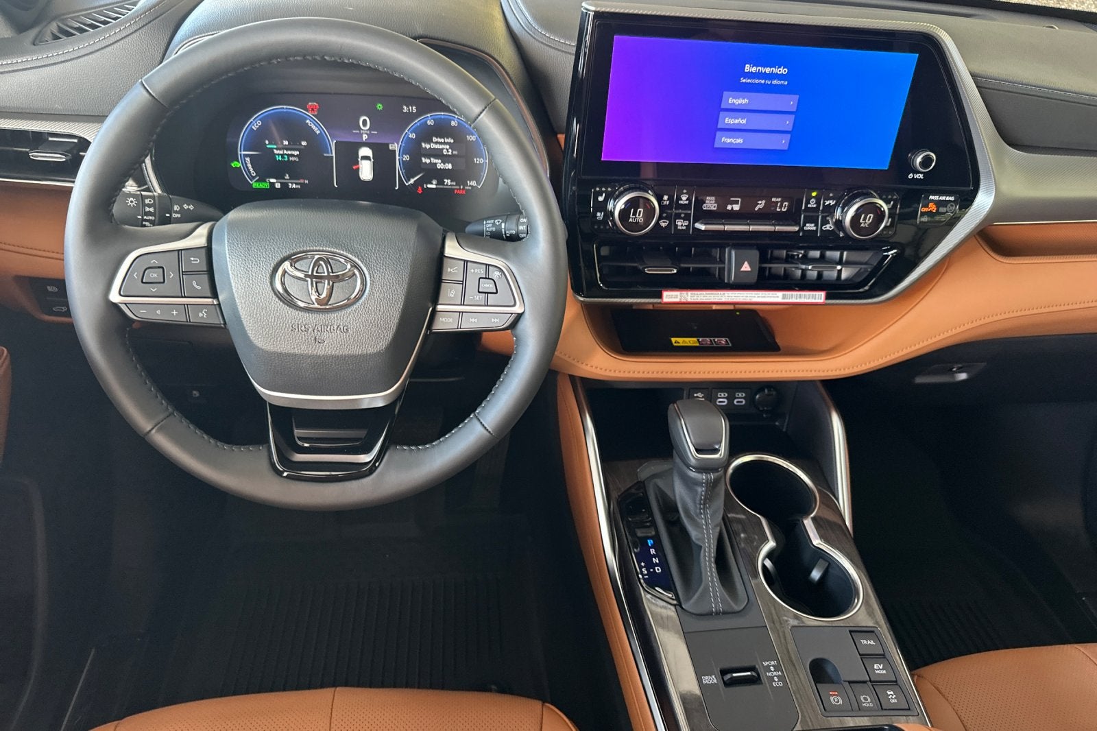 2026 Toyota Highlander Hybrid Platinum