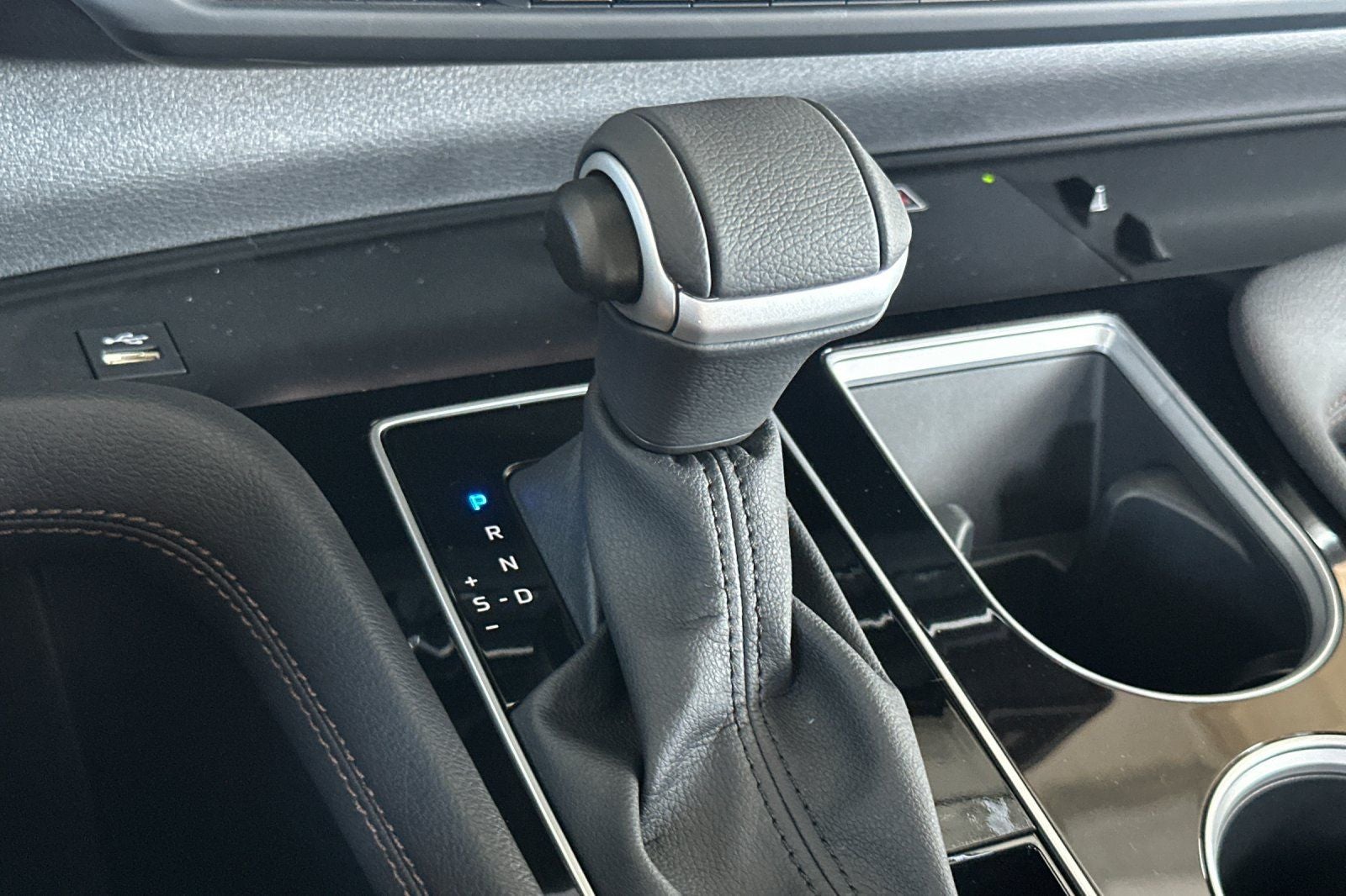 2025 Toyota Sienna Platinum 7 Passenger