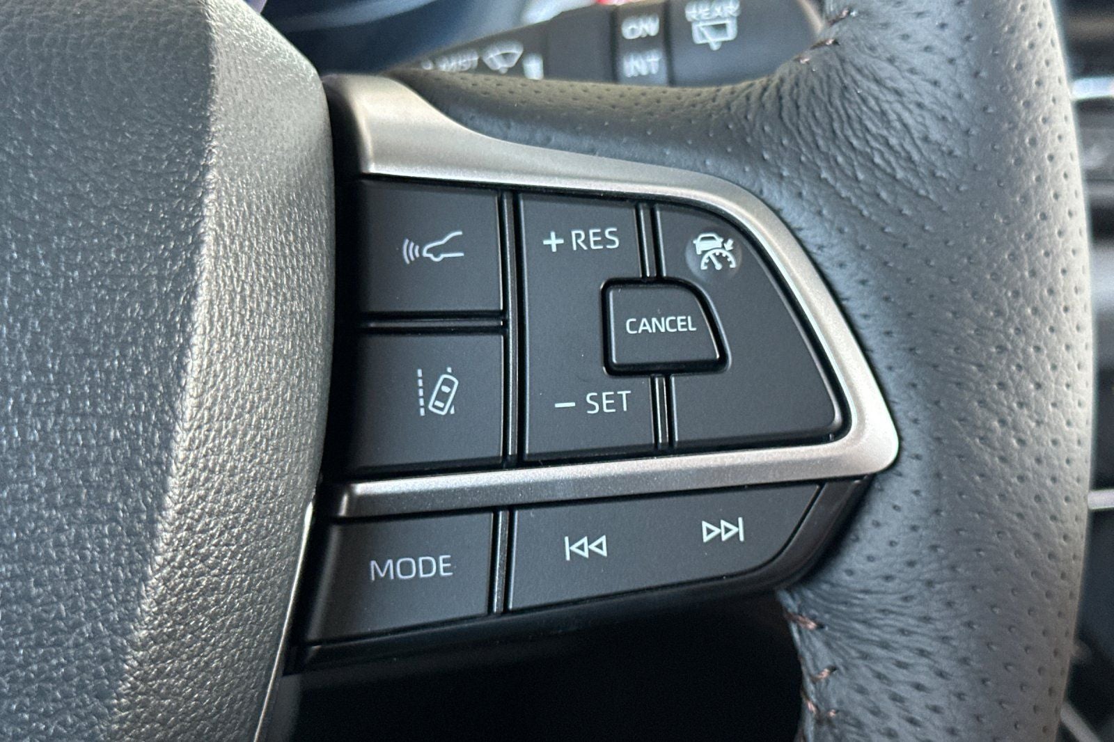 2025 Toyota Sienna Platinum 7 Passenger